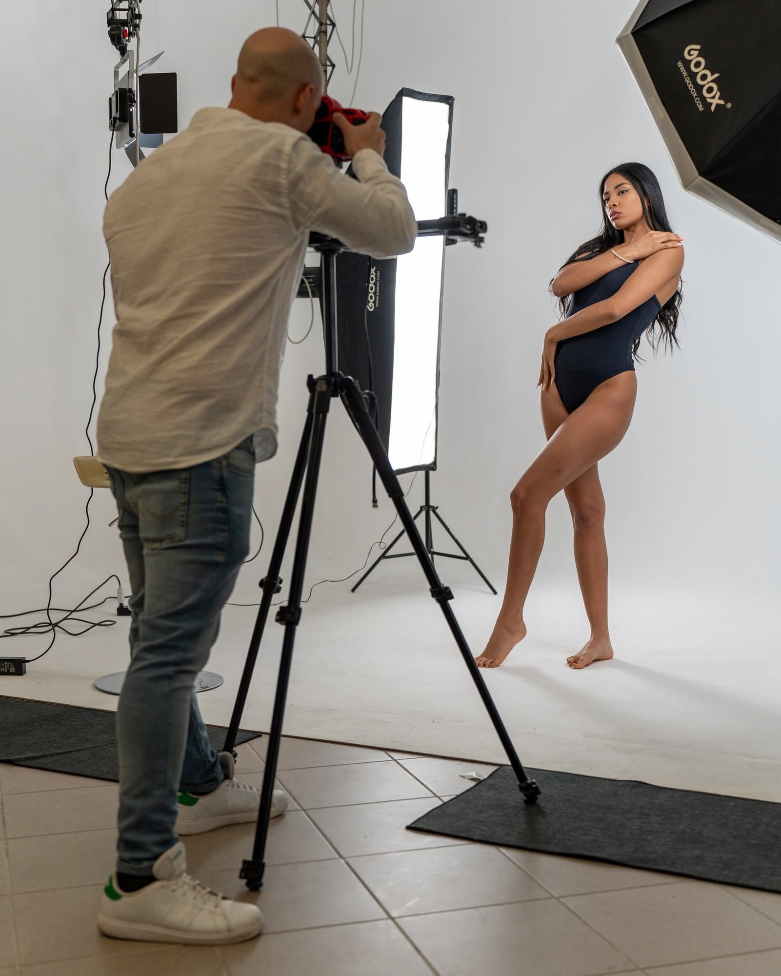 Backstage di uno shooting in sala posa